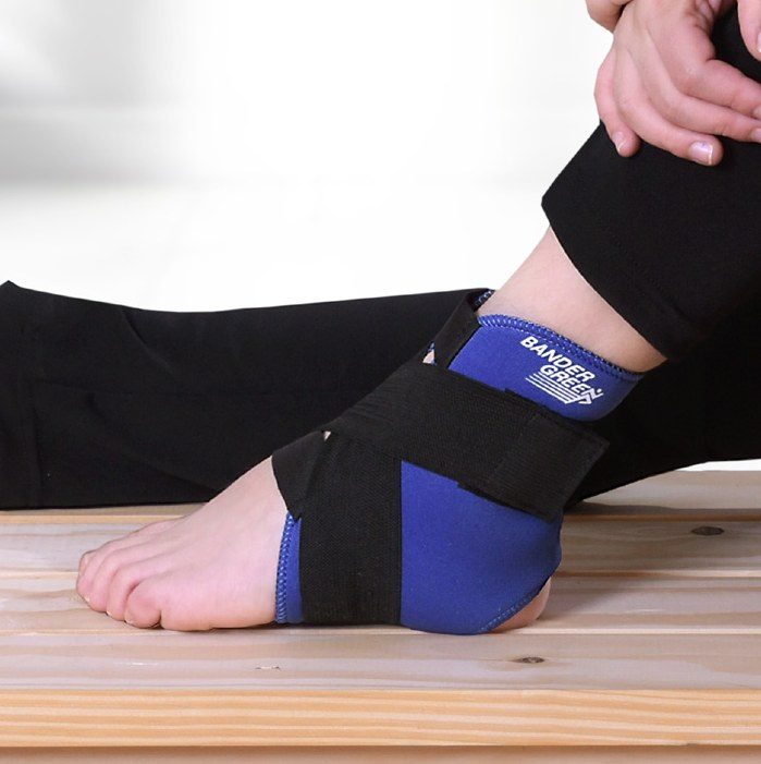 Tobillera enlazada en 8